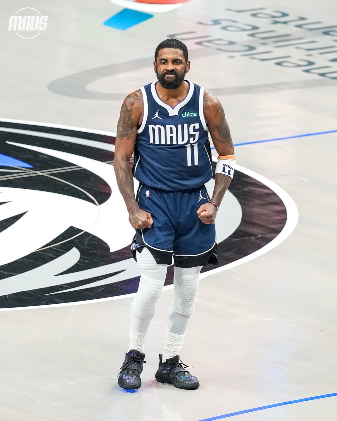 勇士开拓新赛季，客场赢下独行侠