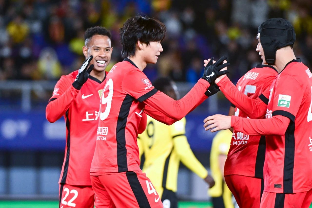 雷火电竞app-关于队长领衔，亚洲豪门迎战中超劲旅的信息