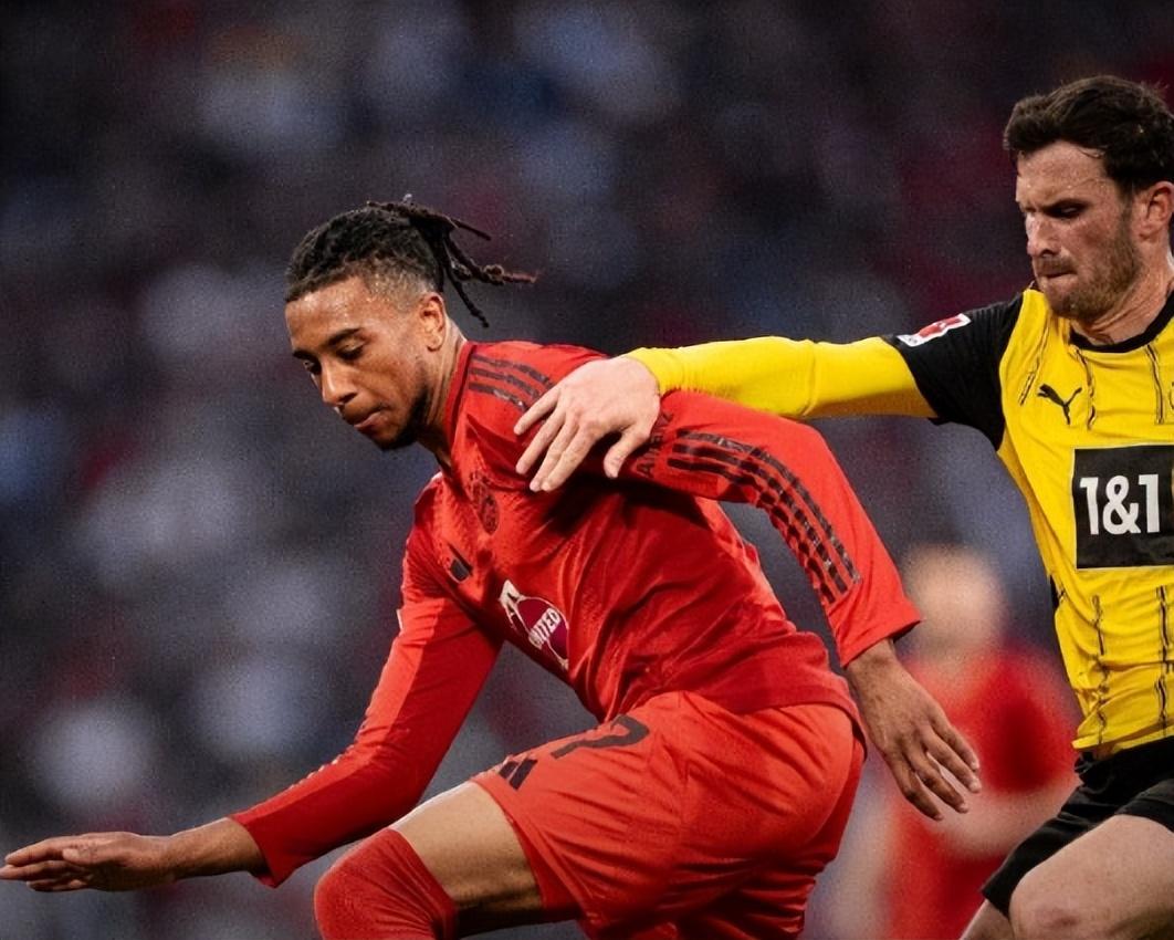 包含拜仁慕尼黑遭遇意外，被多特蒙德逼平的词条