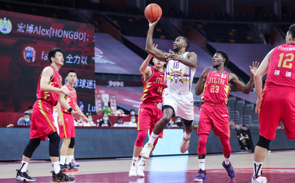 雷火电竞-关于吉林队绝杀四川队，保罗关键制胜的信息