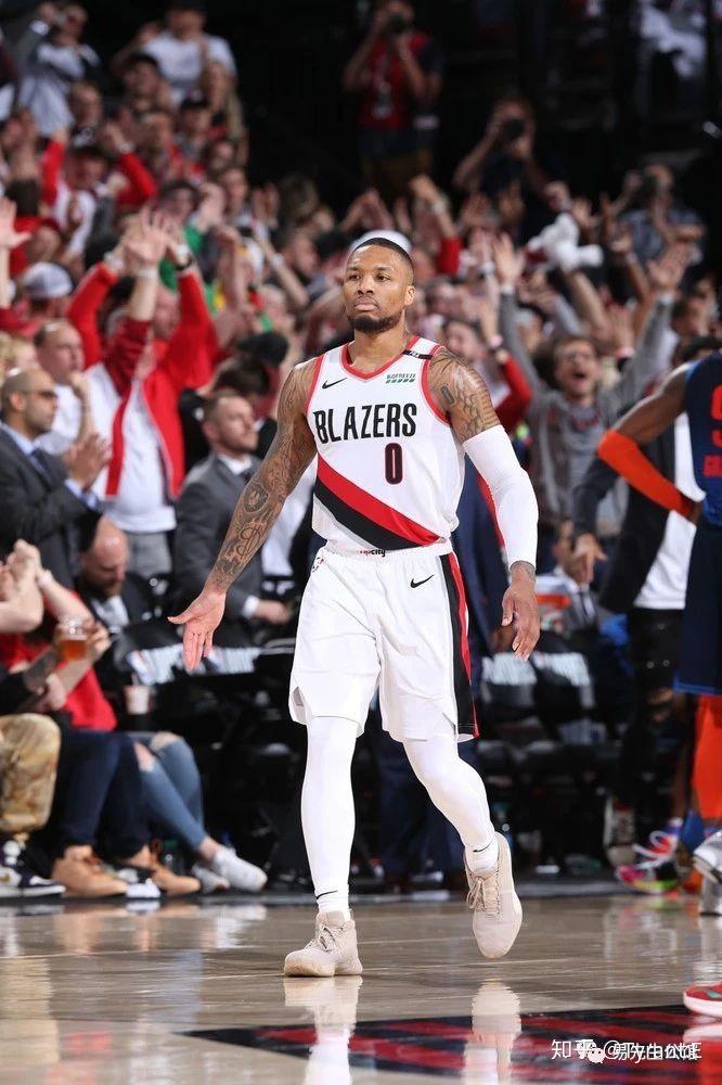 雷火电竞下载-公牛险胜四川队，利拉德扛起全队