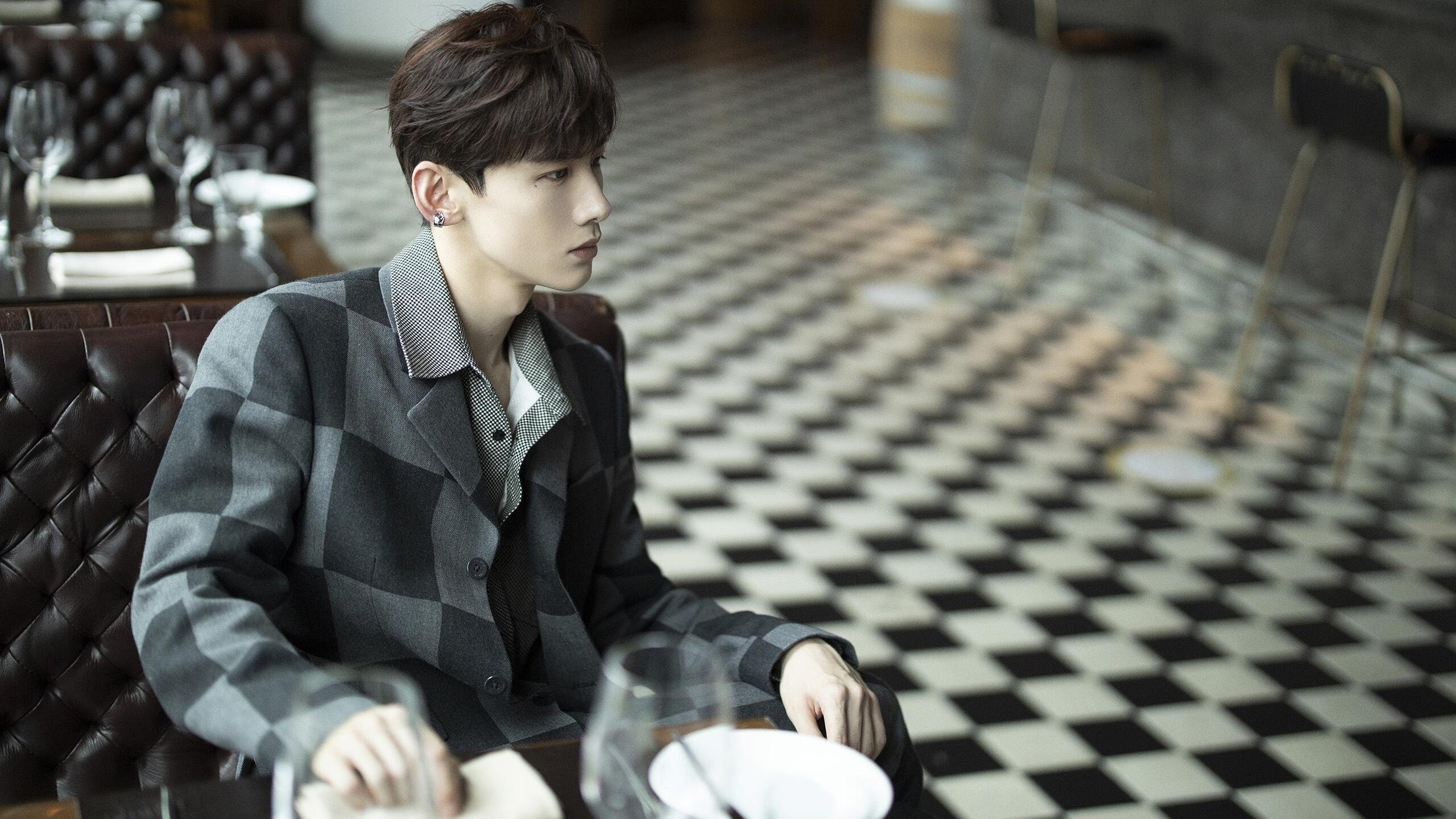 巨兽撕碎卫冕冠军,当文班亚马的银河瀑布倾泻在辽宁铁壁之上