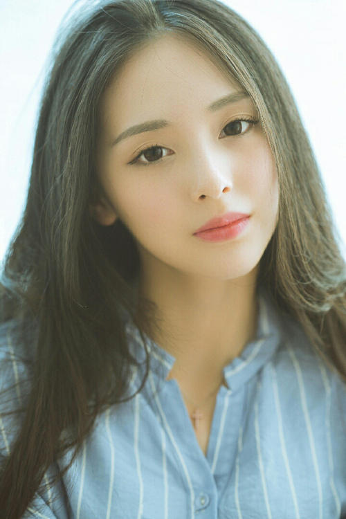 时间的缝隙，当拉什福德雕刻关键节点，比利亚雷亚尔在哨声中刺穿时间