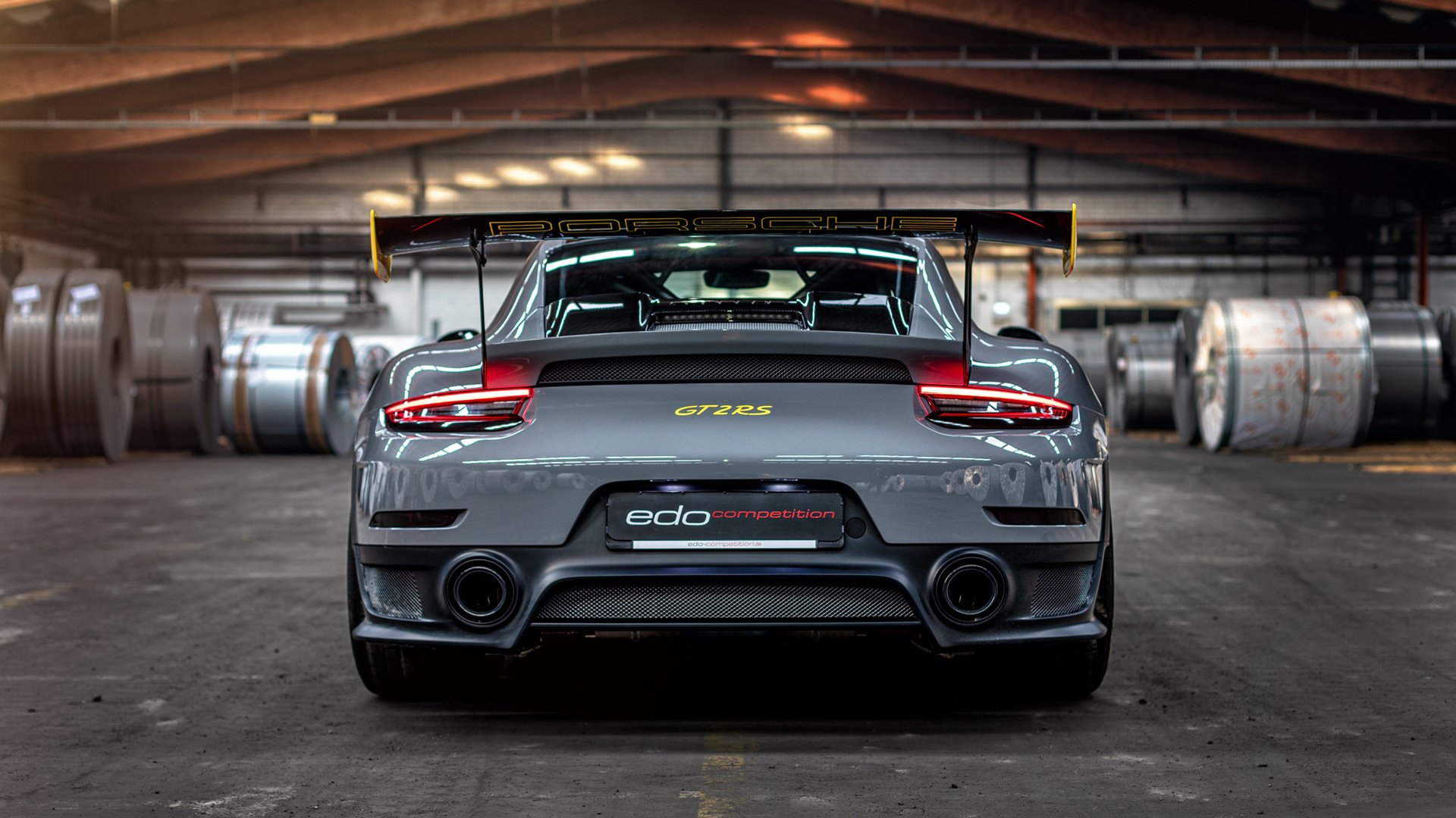 地缘政治的绿茵隐喻,当厄瓜多尔带走伊朗,格纳布里如何成为破局关键先生?