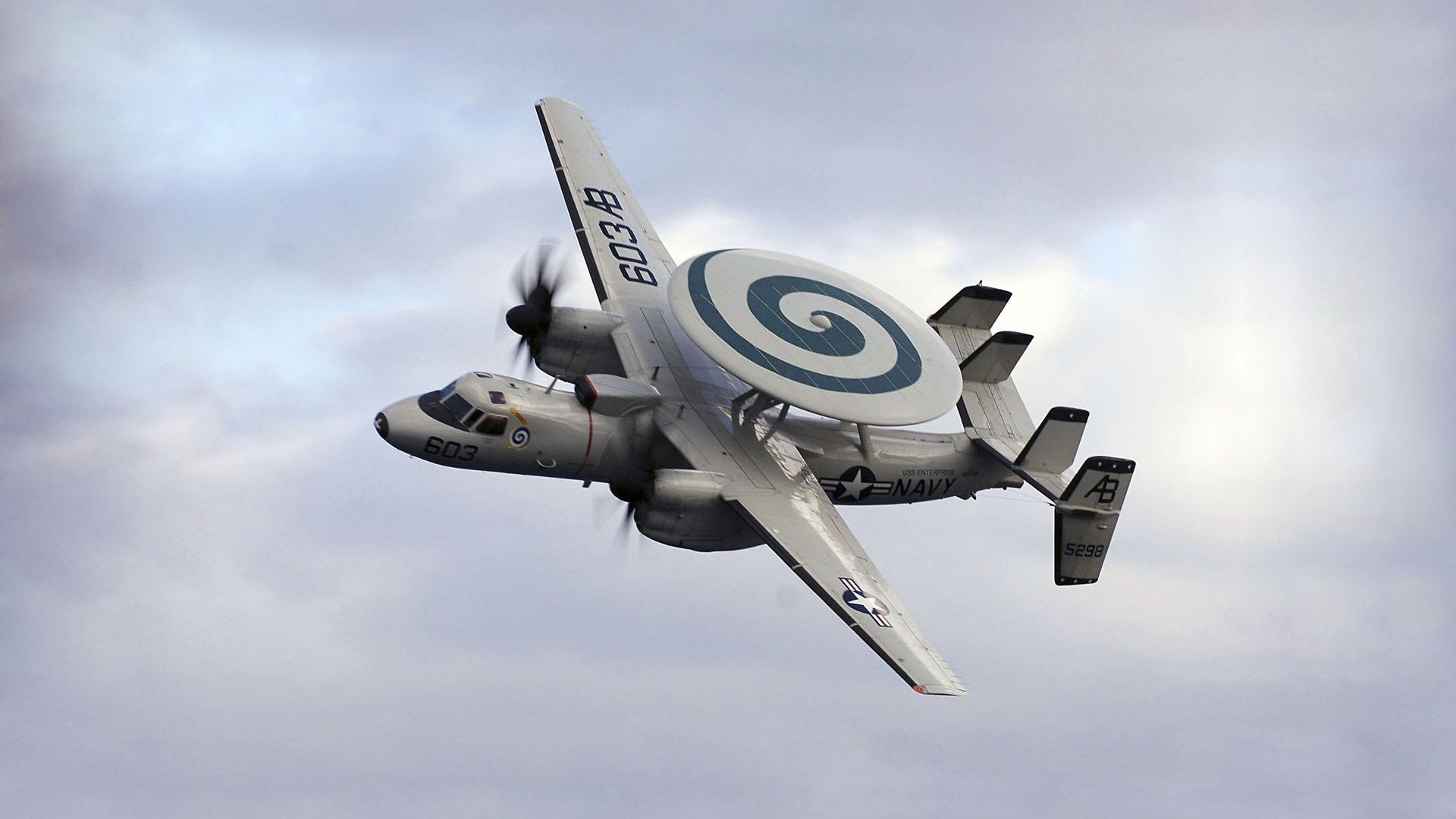 雷火电竞网站-青春，即世界，爱德华兹以一己之力对抗凯尔特人星群之夜