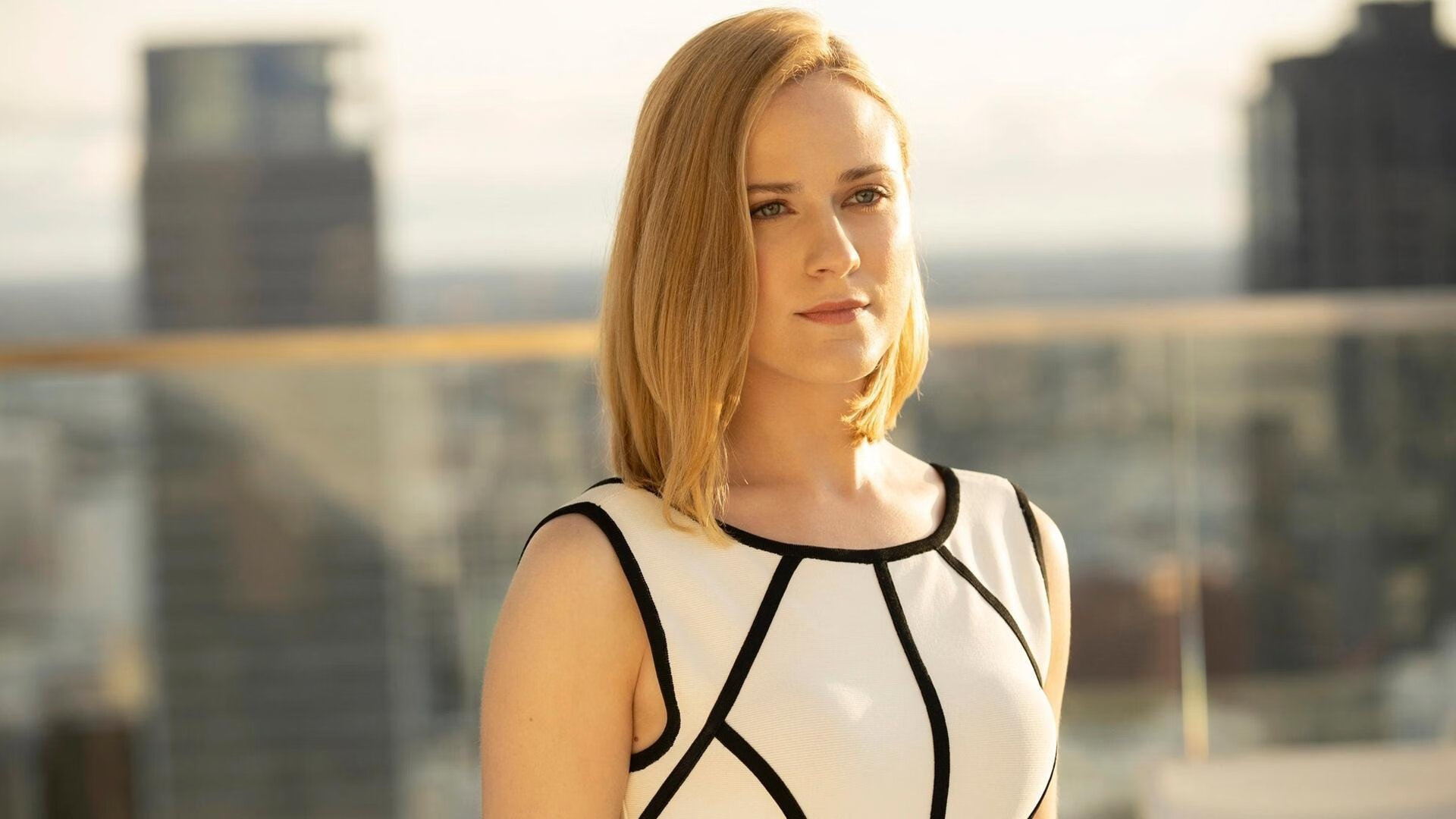 天劫降临，当班凯罗以跨维度打击将广东队的防线化为齑粉