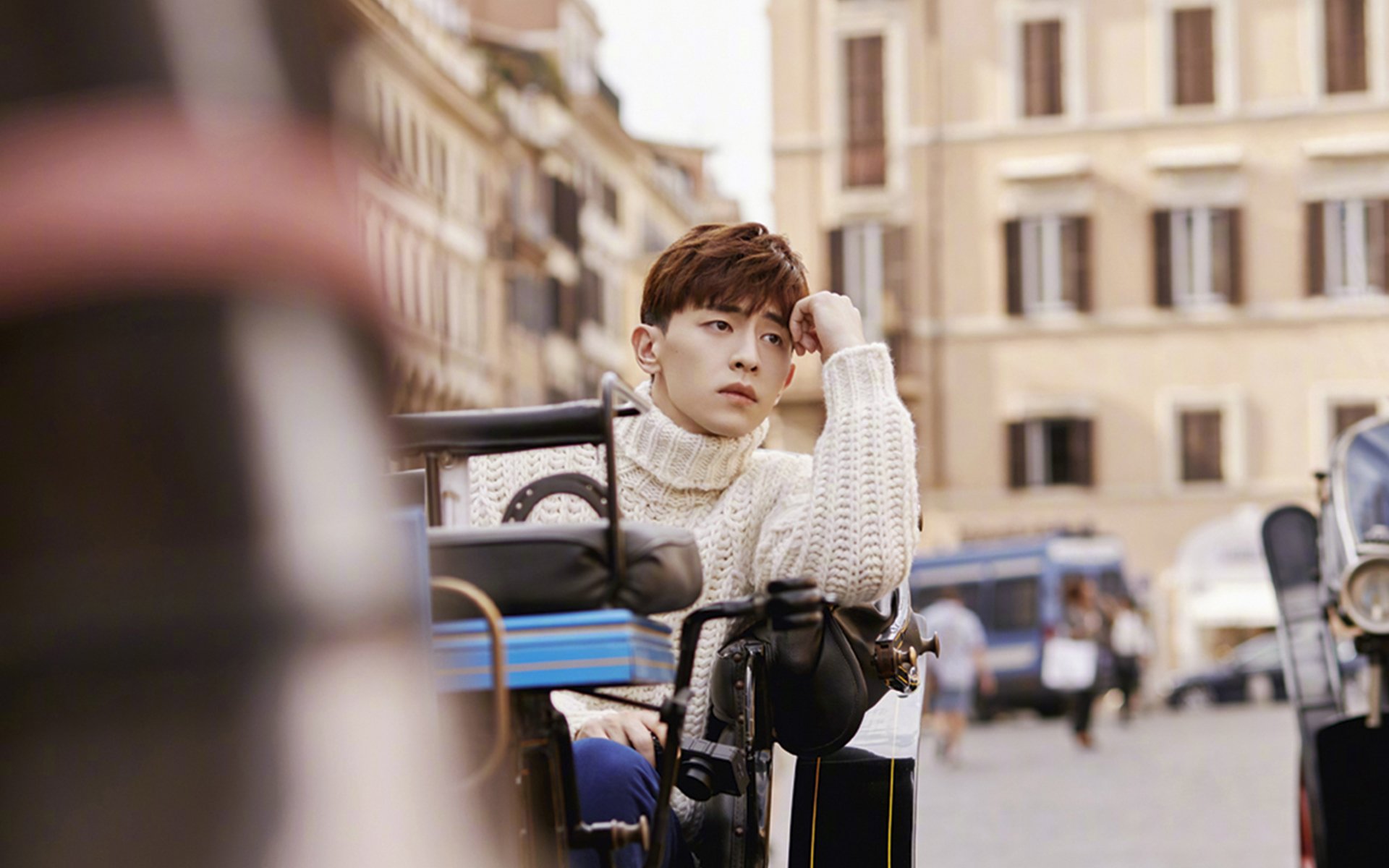 欧冠焦点战，墨西哥新星血拼莱比锡红牛，奥亚尔萨瓦尔持续制造杀伤定胜局