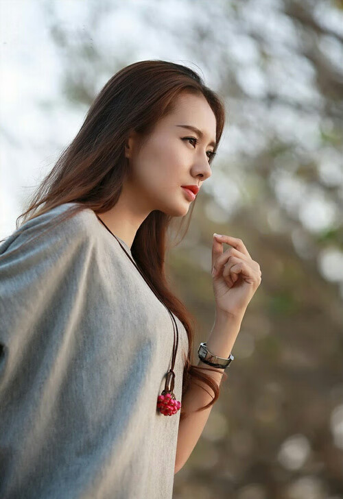 黑马宣言，布雷默独造两球打破铁壁，哥斯达黎加创史横扫希腊